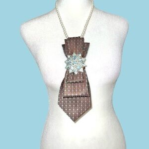 “Dainty Dapper”Elegant Brown and Silver necktie Necklace with snowflake Pendant
